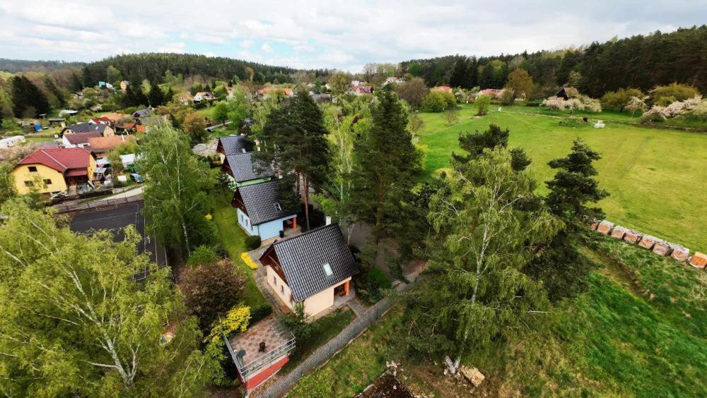 Chaty Kolodeje-Ubytovani U Reky V Soukromem Arealu-Blue Kolodeje nad Luznici Exterior foto